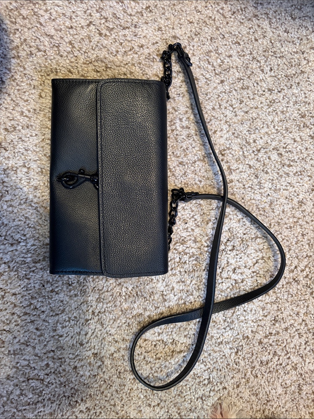 Black Women's Crossbody Bag with Chain Strap